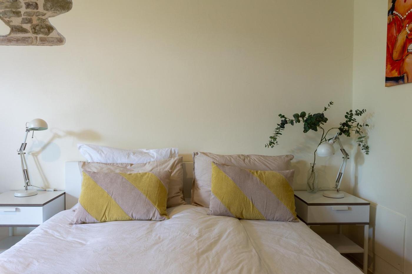 Rosa Nel Pozzo Apartments And B&B San Pietro  Zewnętrze zdjęcie